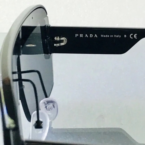 $400 Prada Modified Aviator Sunglasses Black Frame Gray Smoke Lens 145mm Temple main image 9